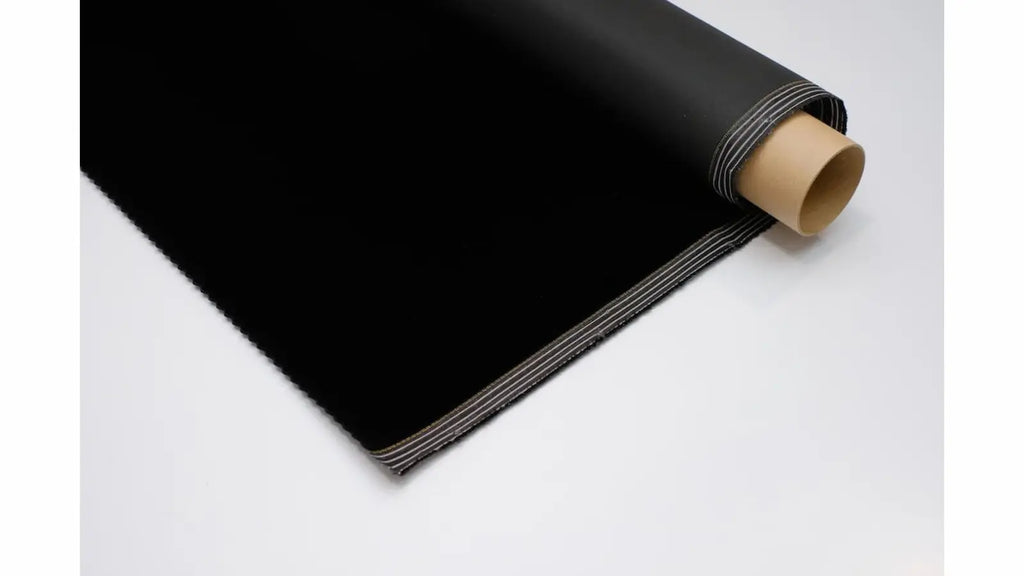 世界一黒いブラックフライデーの内装デザイン