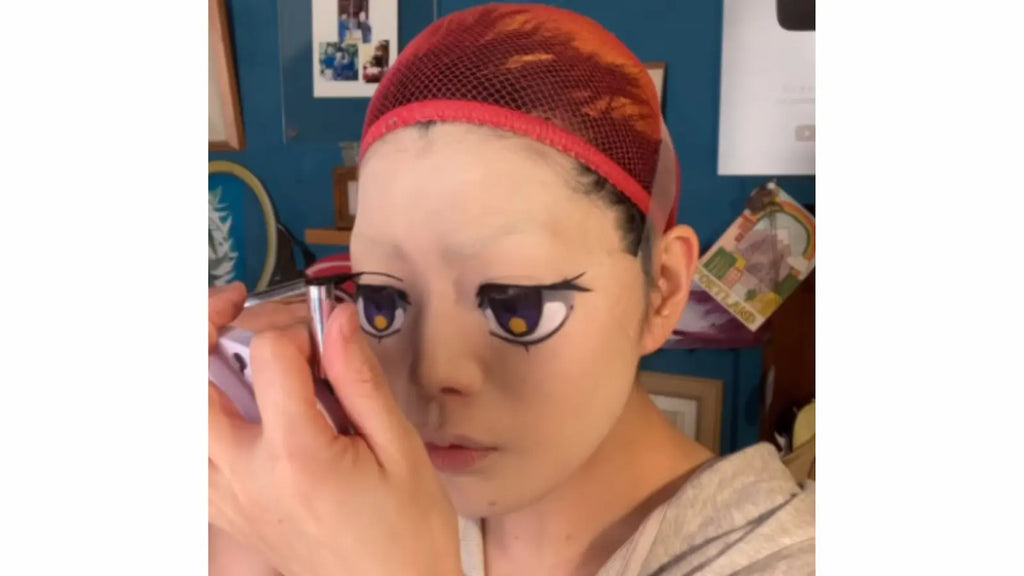 SNS総フォロワー18万人!アニメイクアーティストYUIさんとのコラボ!