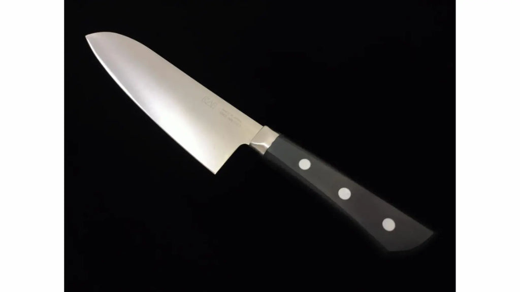 包丁や刃物の撮影に最適!世界一黒い背景の魅力